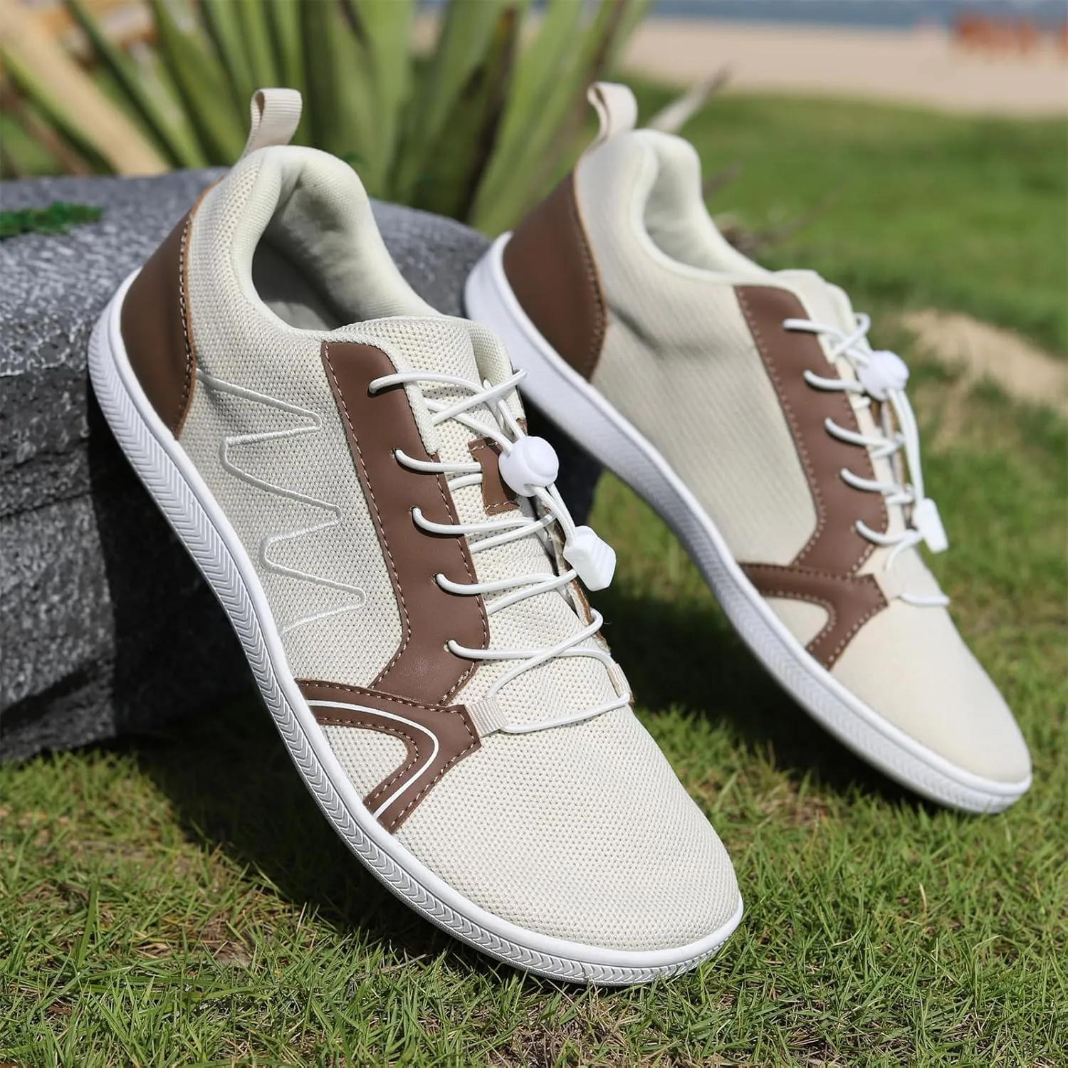 Barefoot Shoes for Women Wide Toe Barefoot Shoes Minimalist Zero Drop Walking Shoes Hike Fashion Sneakers