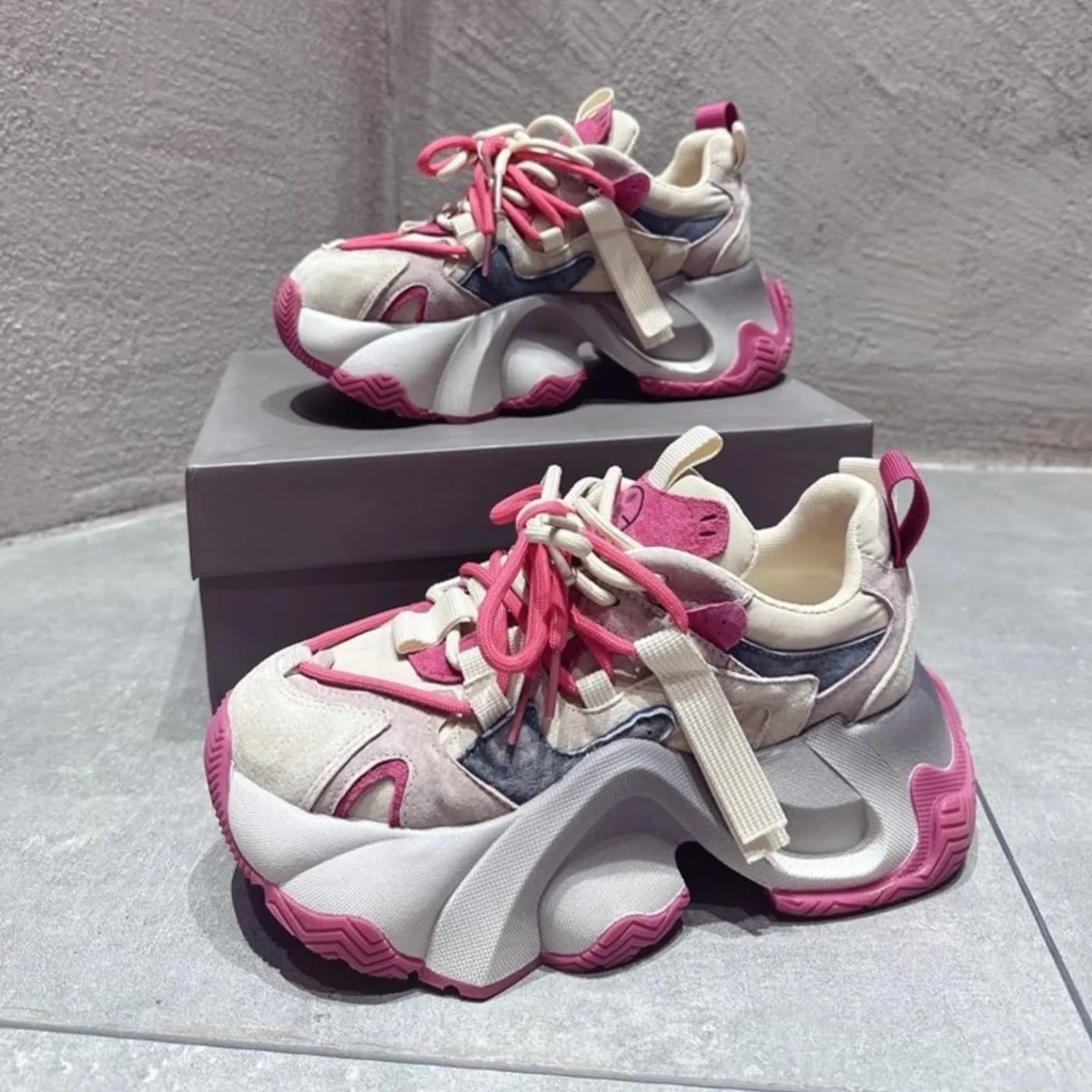 Chunky Sneakers for Women & Girls 2.7-Inch Platform Fashion Casual Comfortable Walking Shoes