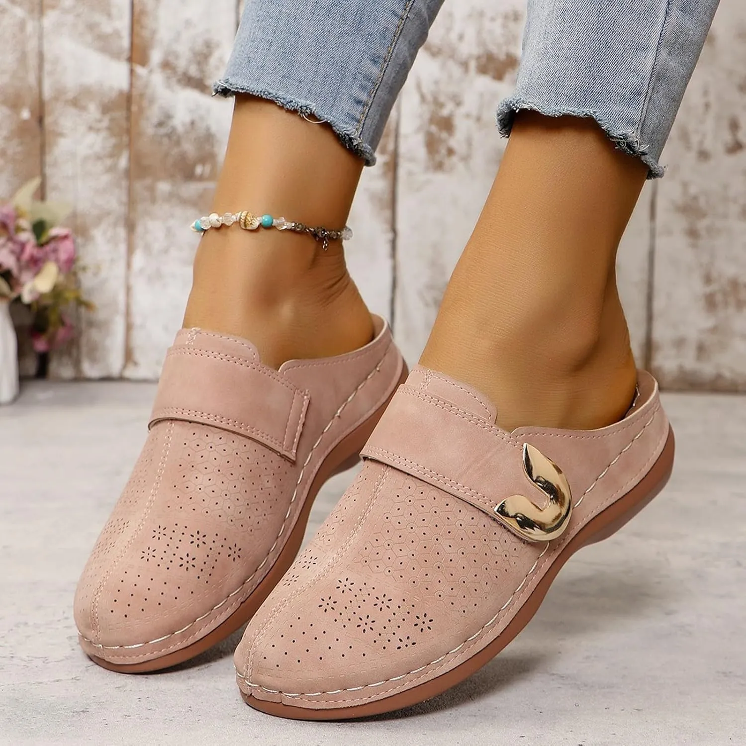 Clogs for Womens Mules Shoes: Comfortable Closed Toe Clog Arch Support Walking Wedge Shoes Backless Low Wedge Sandals Dressy Summer Slip-On Flats Business Work Sandals