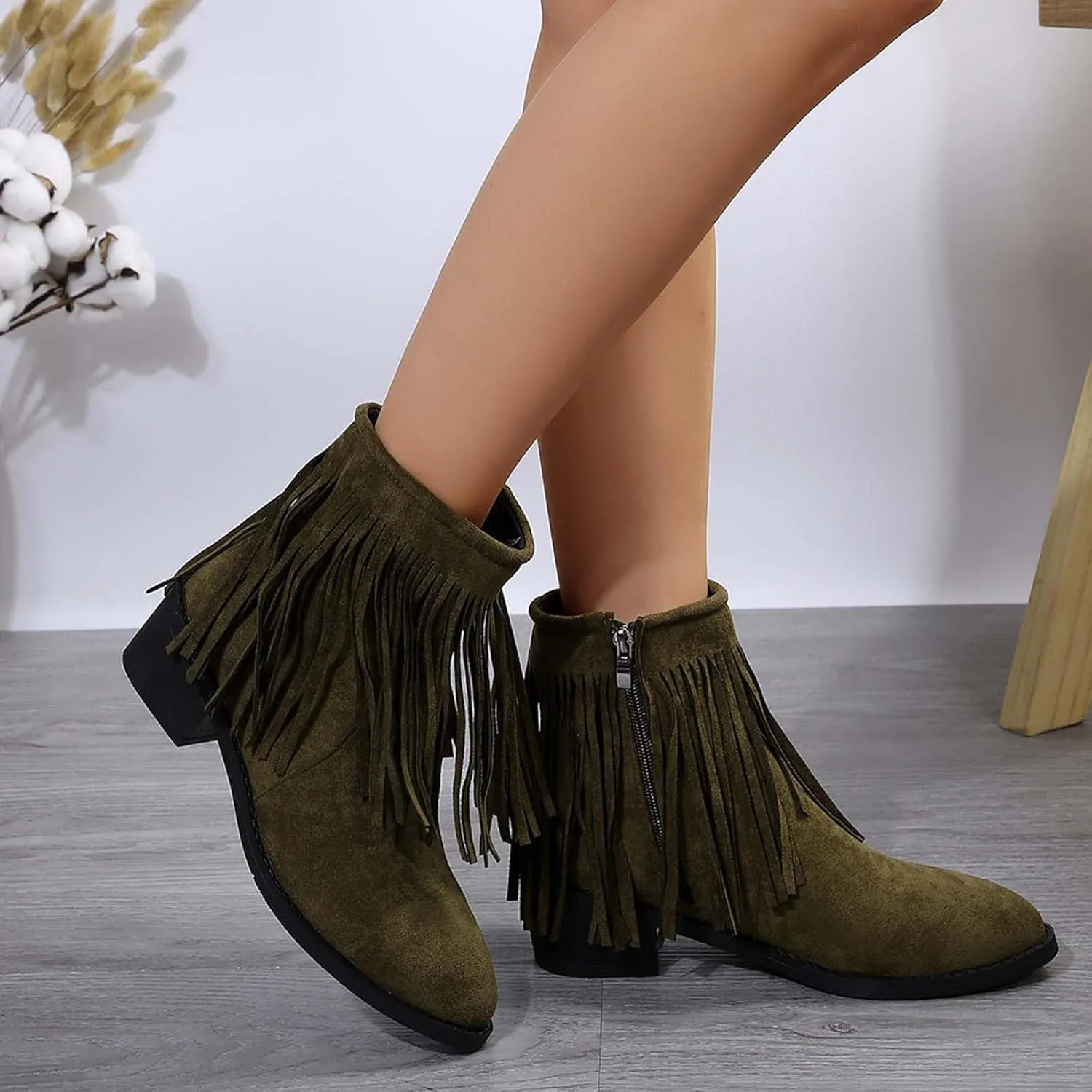 Dress Shoes for Women Tassel Suede Side Zipper Thick Heel Short Boots Casual Retro Fashion Middle Heel Boots