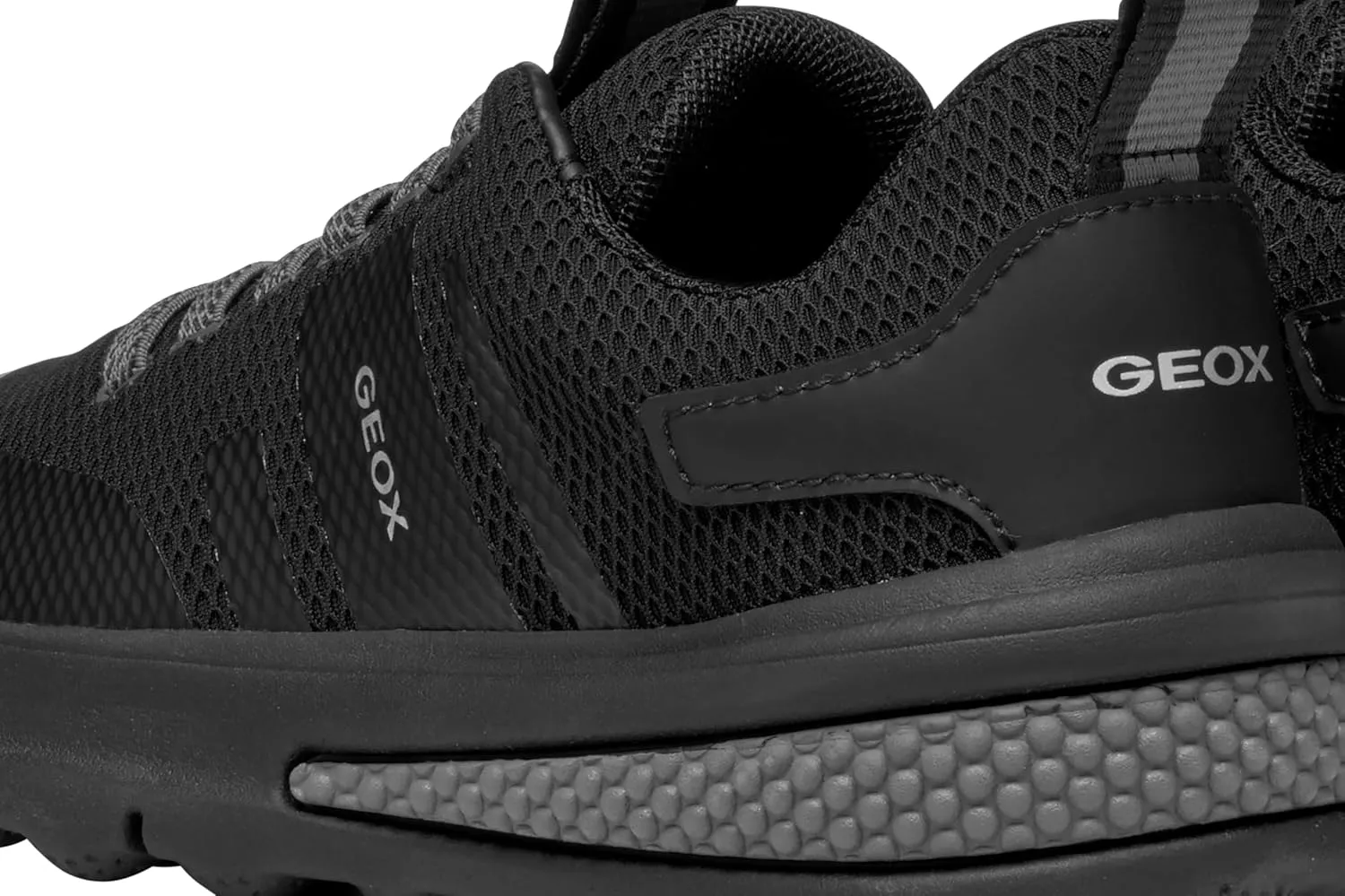 Geox Boy's J Activart (Little Big Kid) Sneakers