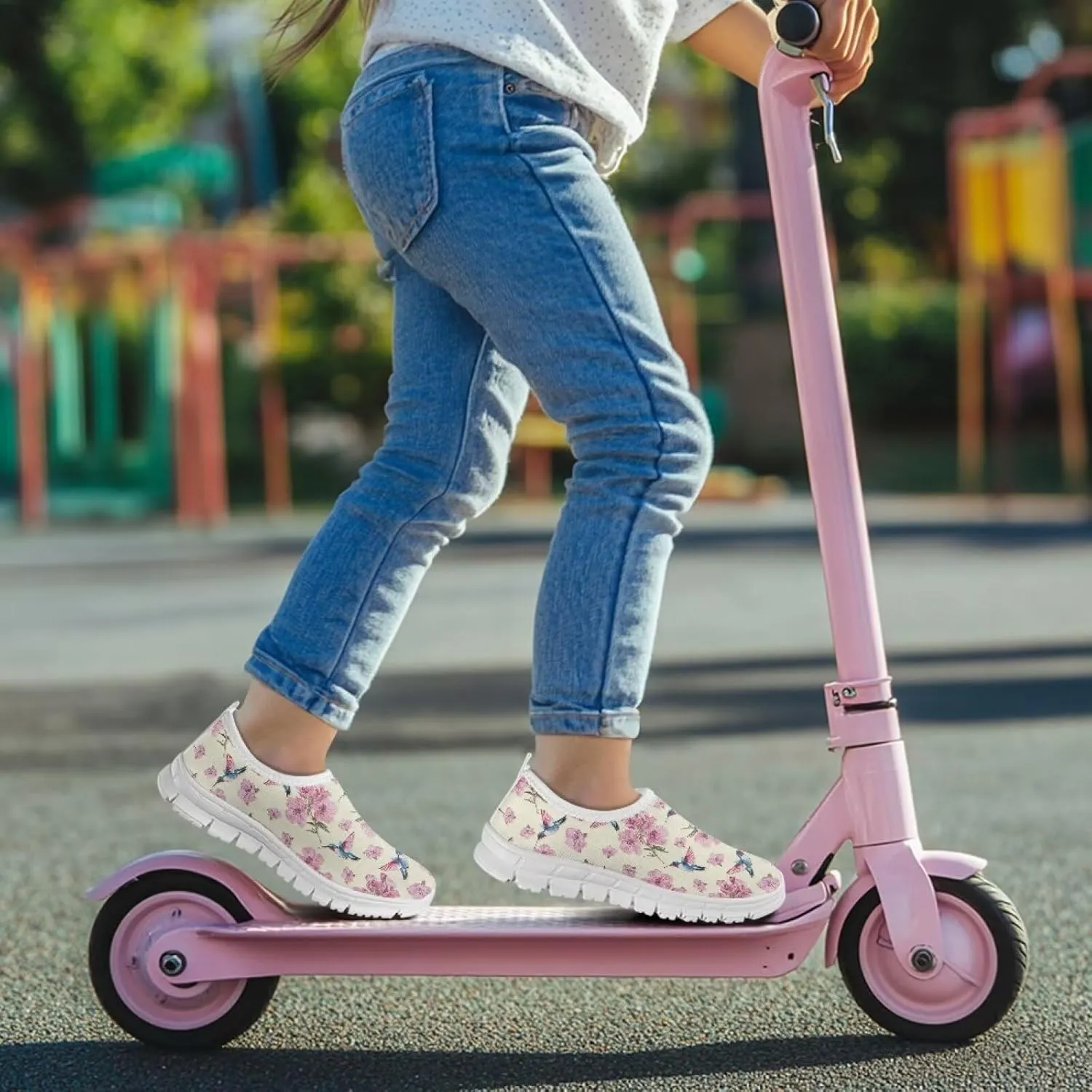 Girls Running Shoes Breathable Back to School Shoes for Outdoor Activities