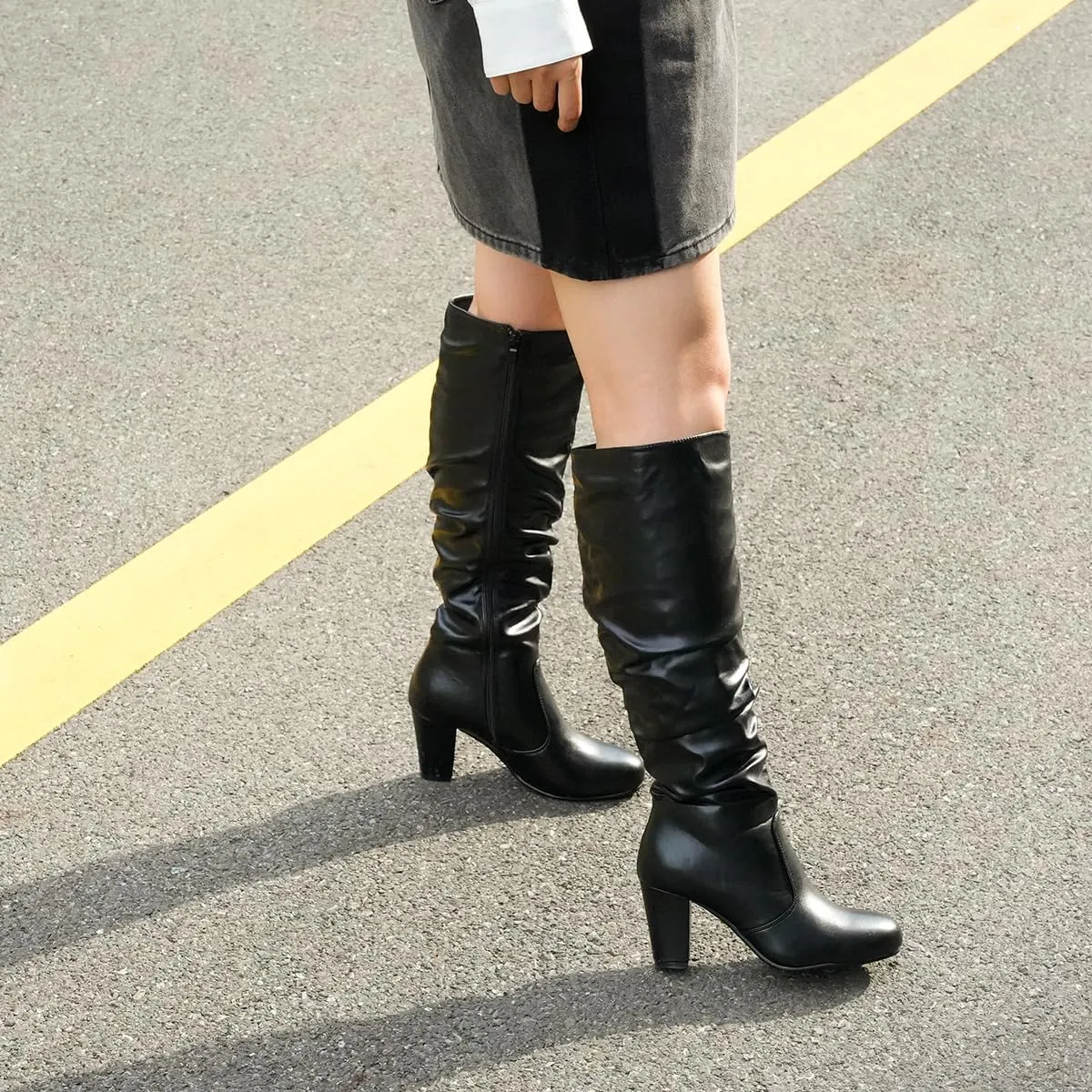 Hawkwell Women's Black White Fall Winter Chunky High-heel Side Zip Knee High Boots