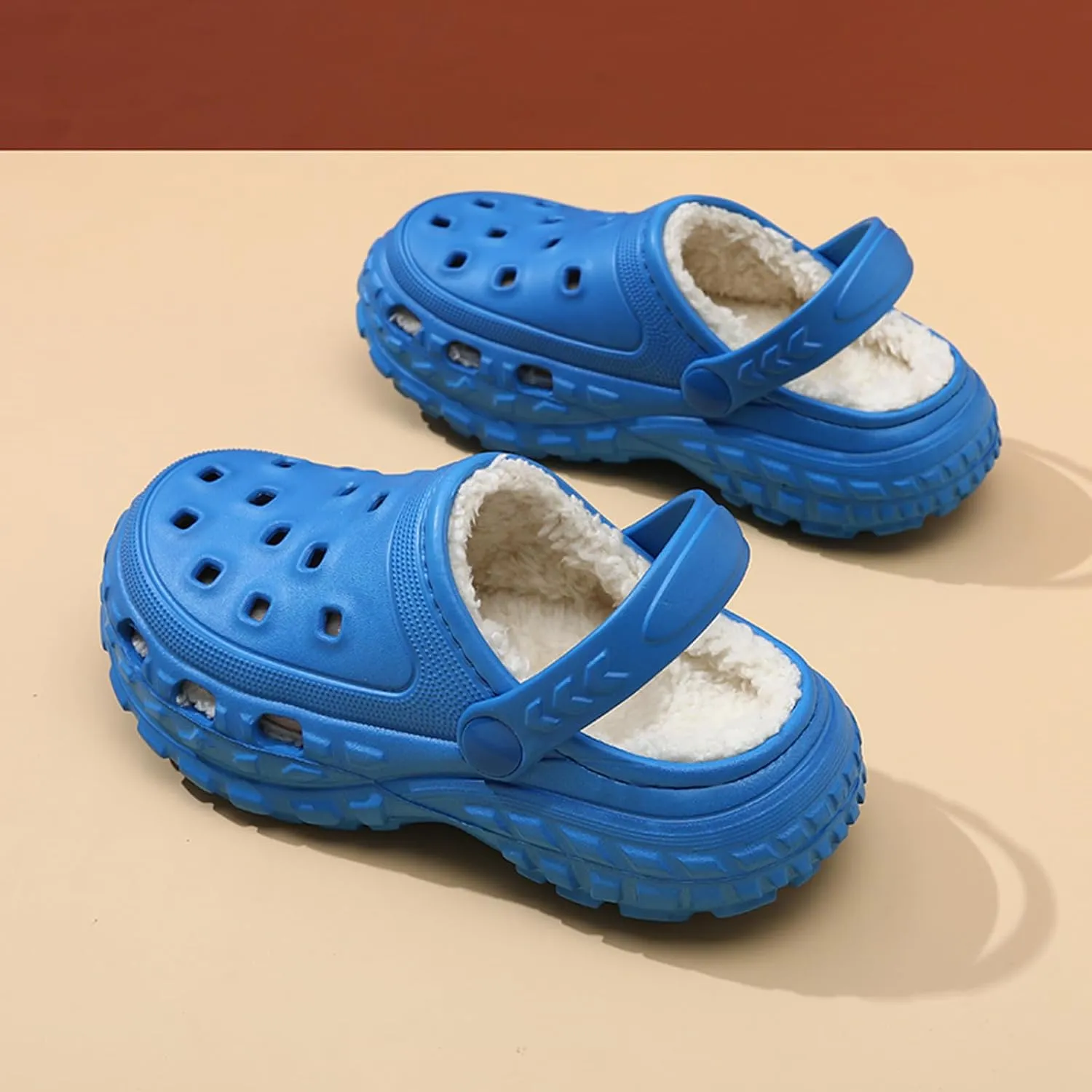 Kids Fur Lined Clogs Garden Shoes for Boys Girls Fashions Winter Warm Plush Home Slippers Slip On Indoor Outdoor Fleece Lined Mules