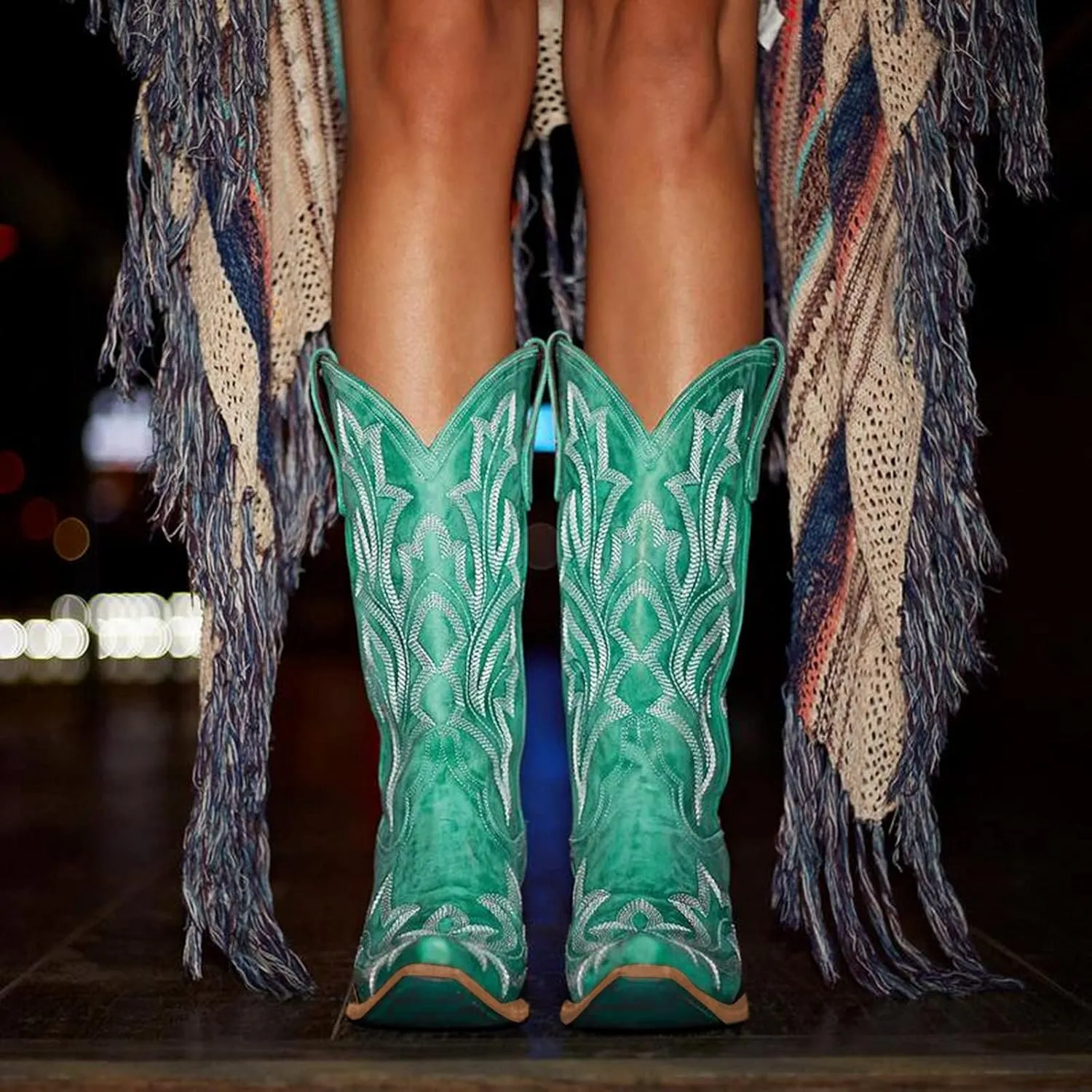 Knee High Cowboy Boots Women Women Cowgirl Boots Fashion Mid Half Pull on Chunky Heels Pointy Toe Embroidered Boots