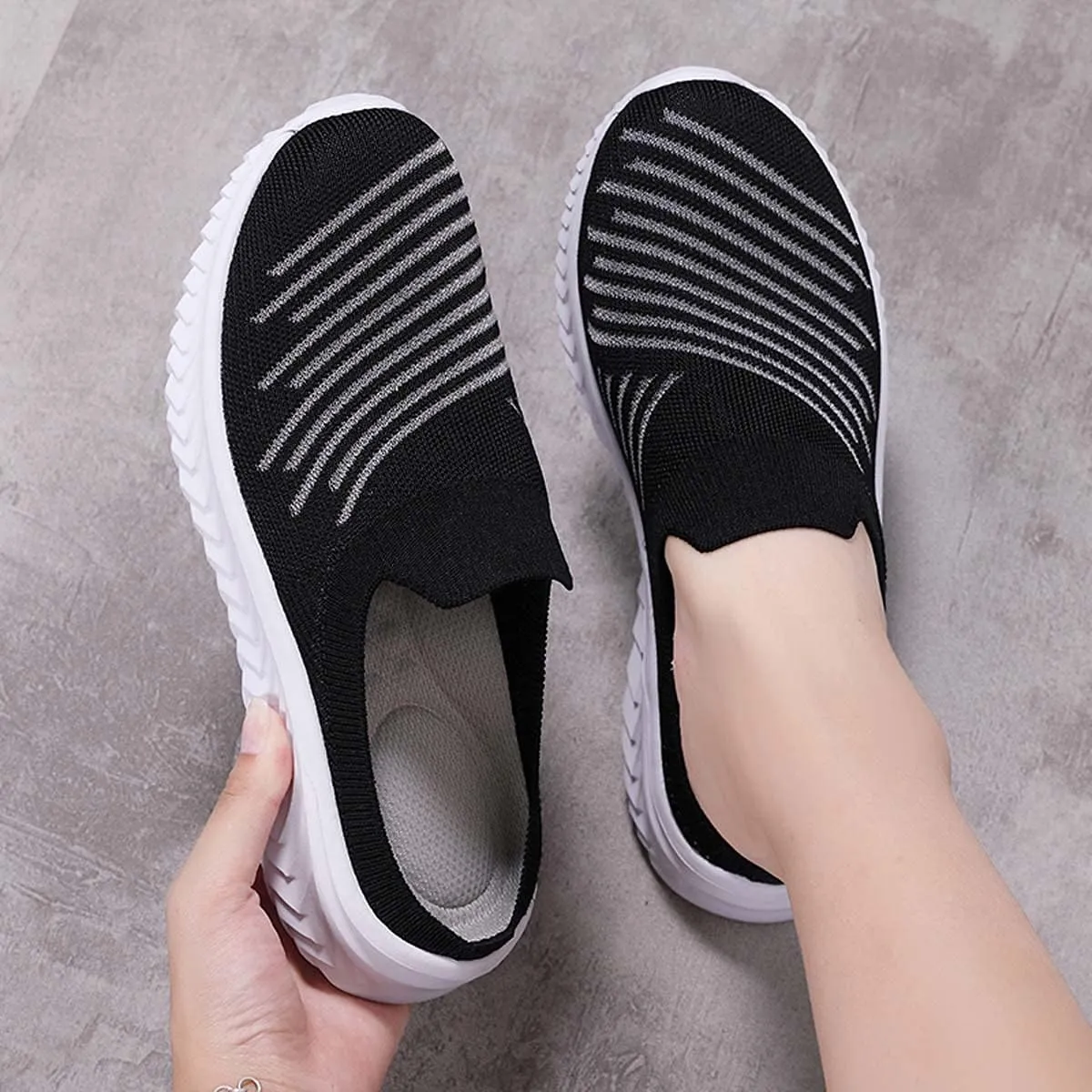 Ladies Lightweight Knitted Mesh Fabric Non-Slip Rubber Soles Garden Shoes Breathable Beach Shoes Clogs Mules Shoes