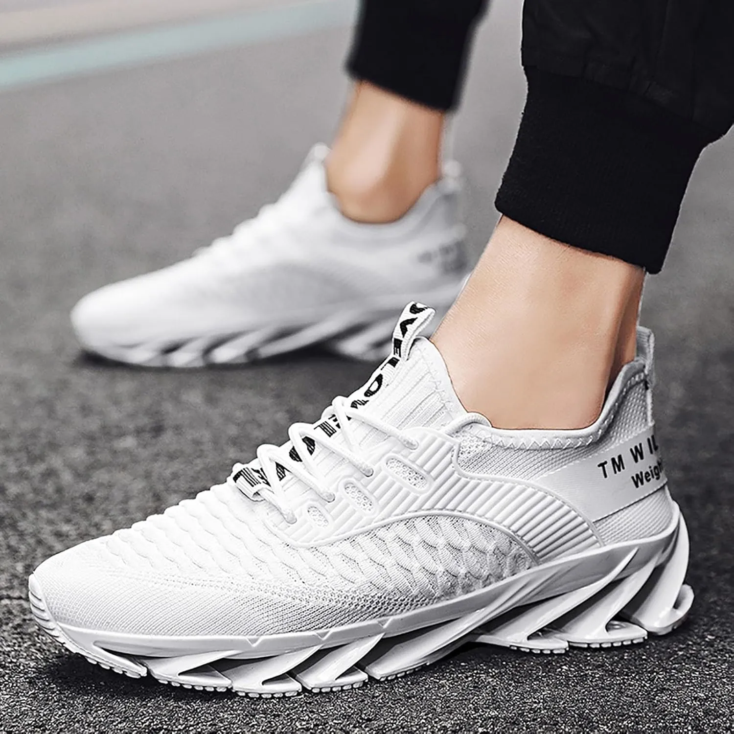 Malaho Elev8 Mens Shoes - Height Boosting Running Trainers