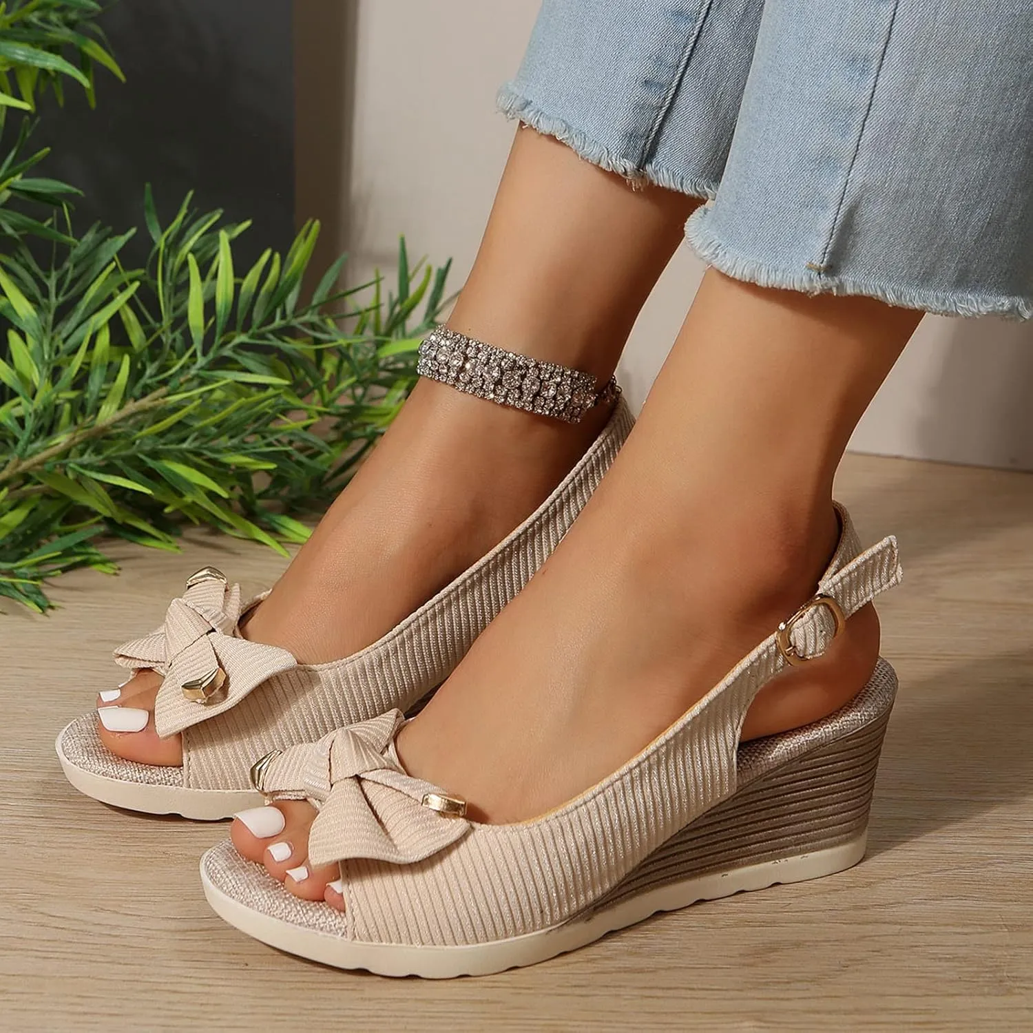 Orthopedic Sandals for Women Summer Dressy 2025,Women Walking Slippers with Arch Support Platform Wedge Sandals Comfortable Open Toe Ankle Strap Boho Beach Casual Slip on Sandals (5-Beige, 8.5)