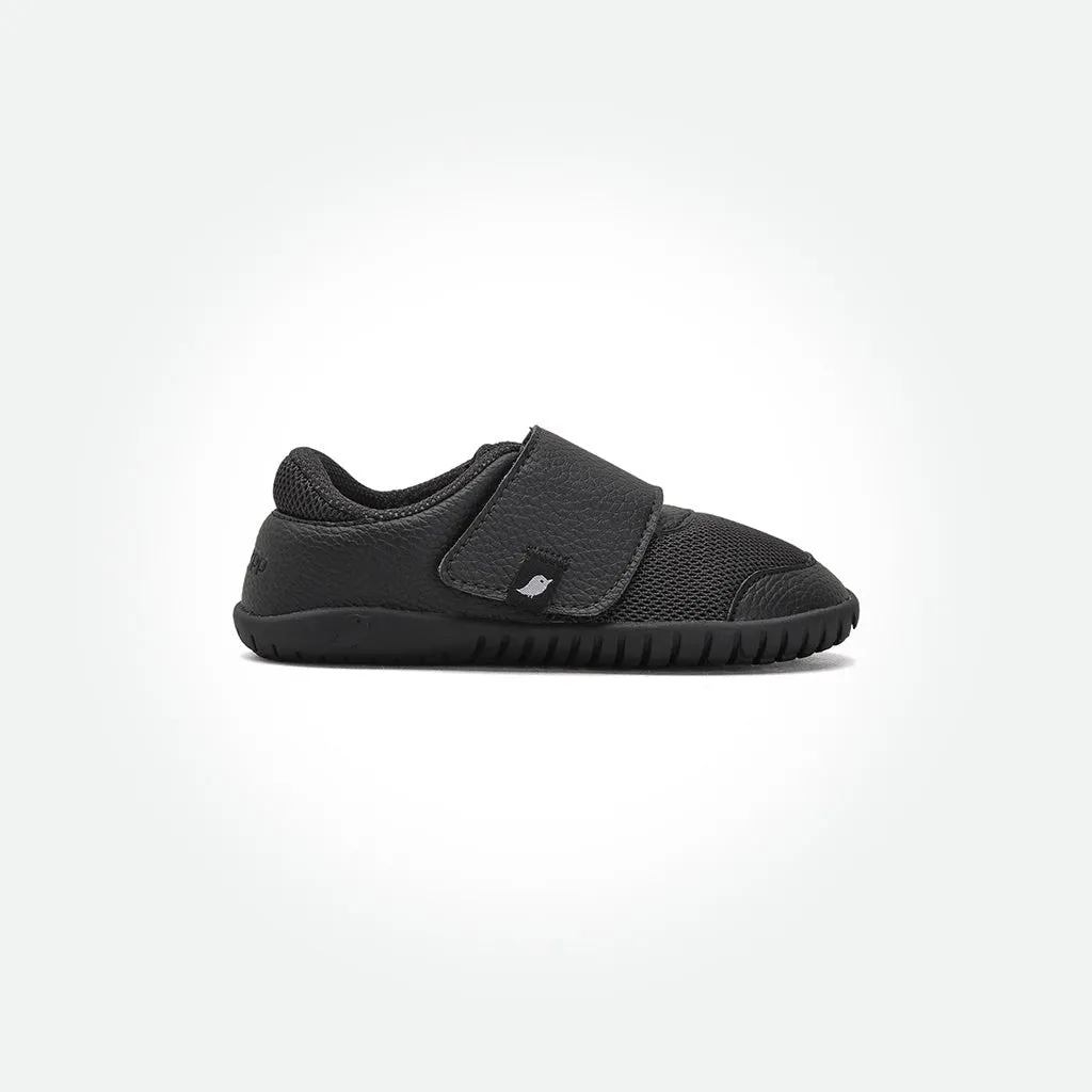 Poco Barefoot Sneakers - Black On Black