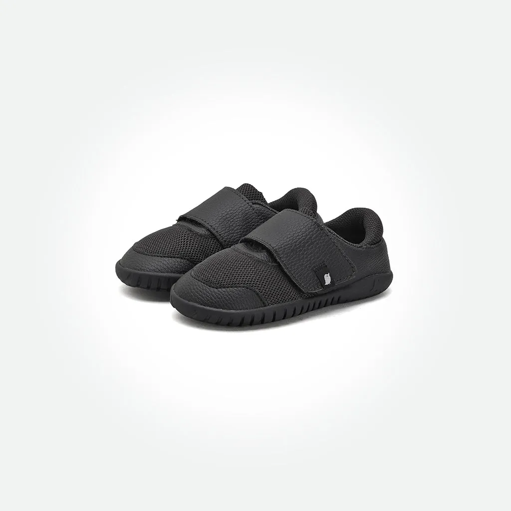 Poco Barefoot Sneakers - Black On Black