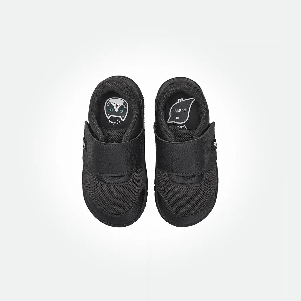 Poco Barefoot Sneakers - Black On Black