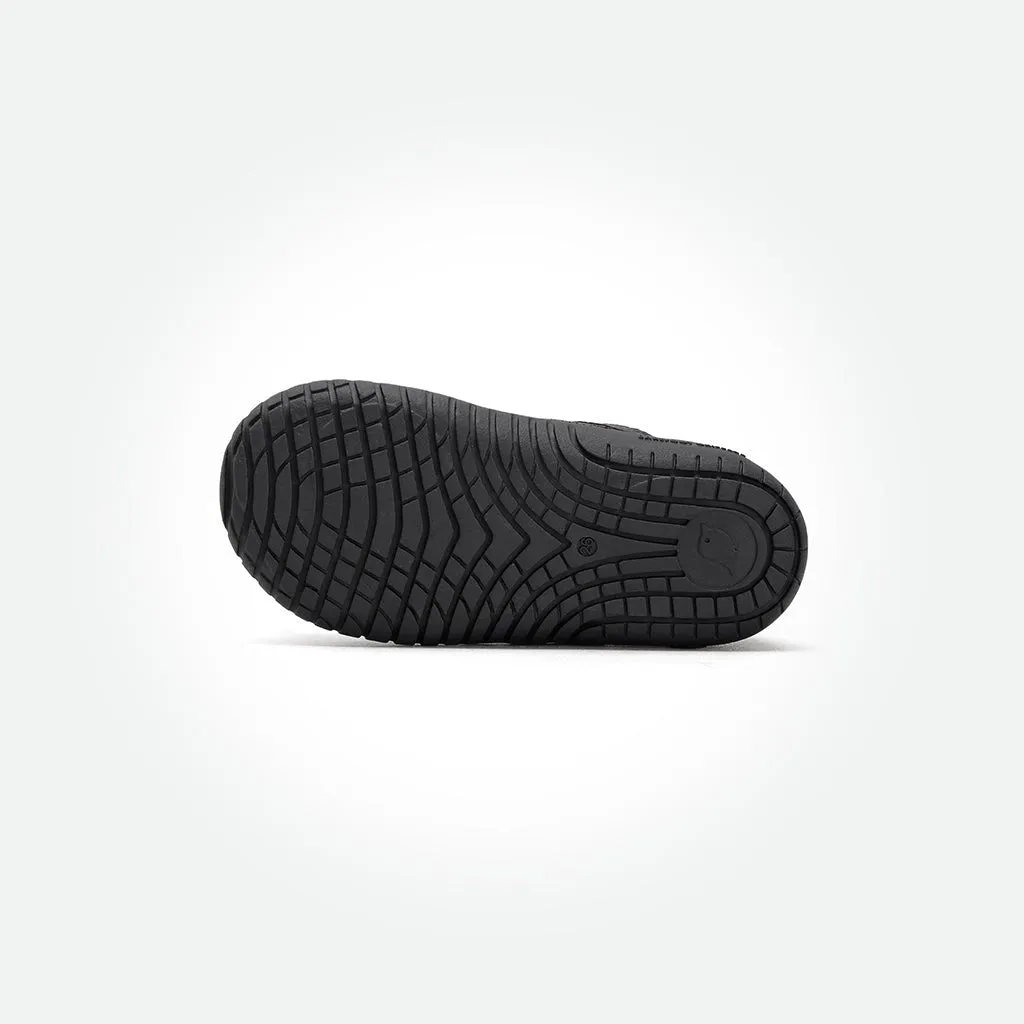 Poco Barefoot Sneakers - Black On Black