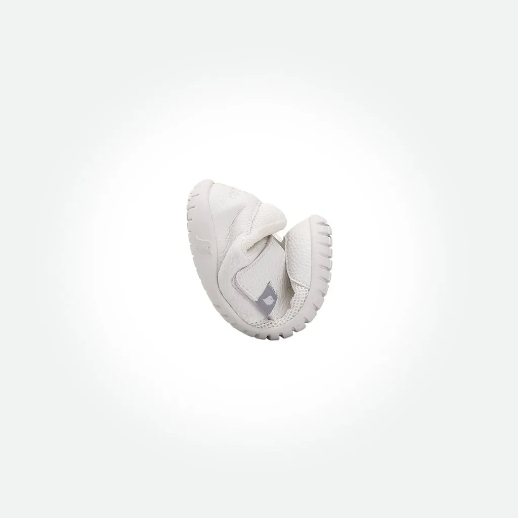 Poco Barefoot Sneakers - White On White