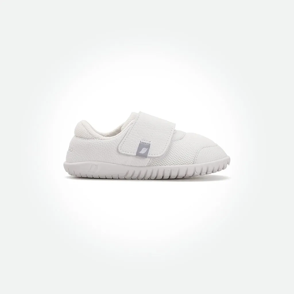 Poco Barefoot Sneakers - White On White