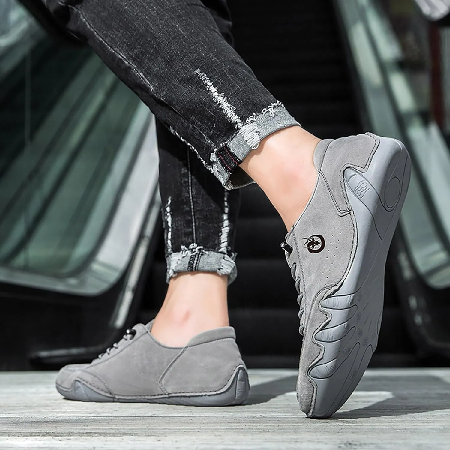 Running Shoes for Men Casual Fashion Simple Running Summer and Autumn Lightweight Slip On Loafers