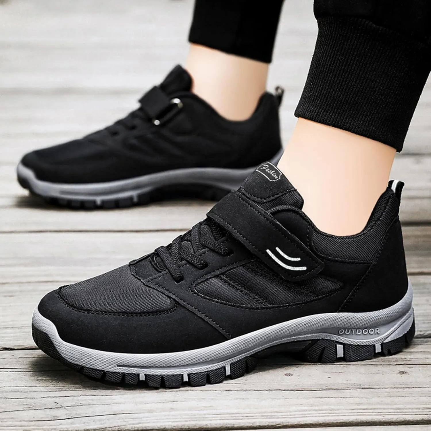 Running Shoes for Men Sports Comfortable Versatile Office Solid Color Breathable Street Shoes