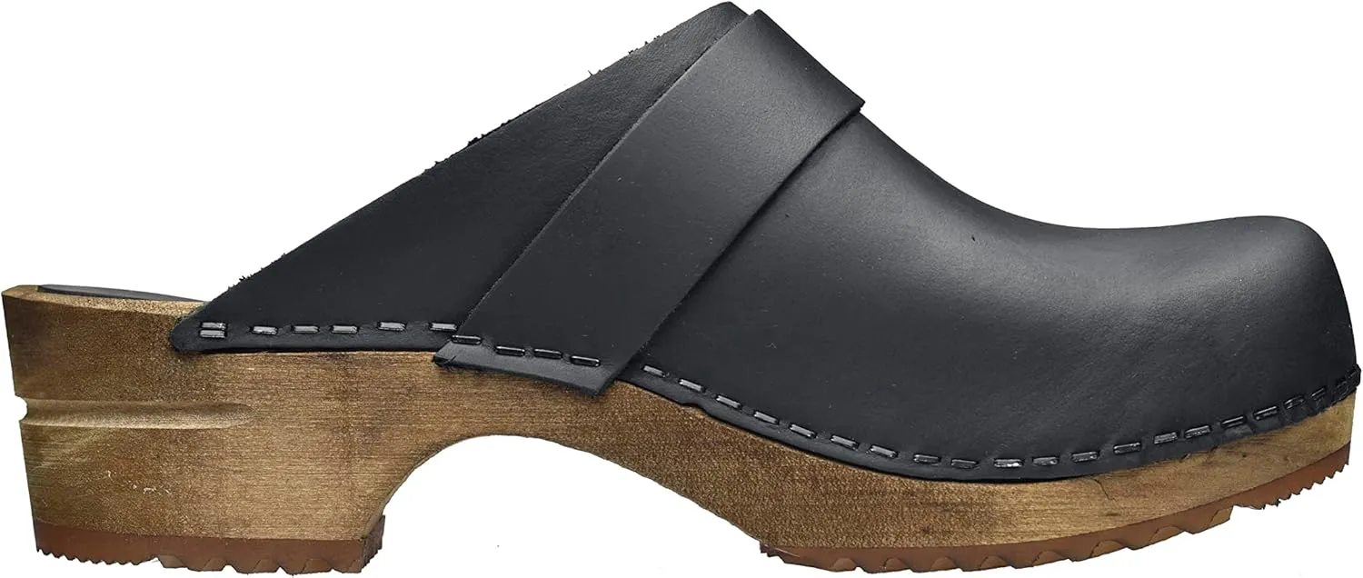 Sanita Women's Clogs & Mules