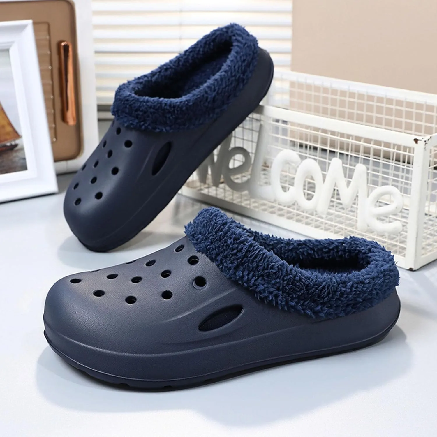 SECHRITE Mens Lined Clogs Garden Shoes Winter Fuzzy Slip On Home Slippers Fleece Lined Mules Indoor Outdoor Slides