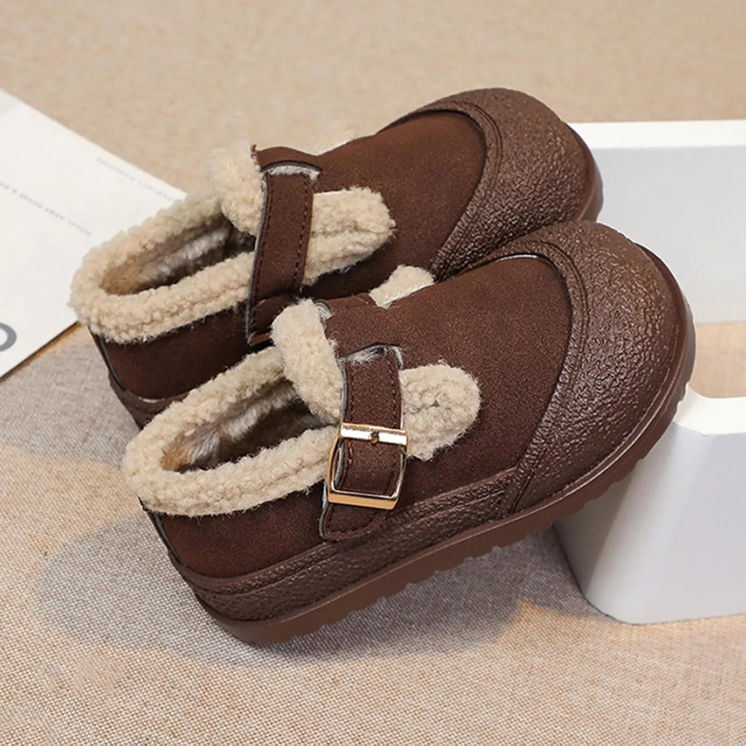 Snow Sneakers for Boys Girls, Suede Platform Warm F𝘂r Lined Fashion Slip-on Comfortable Winter Flat Creature Boots