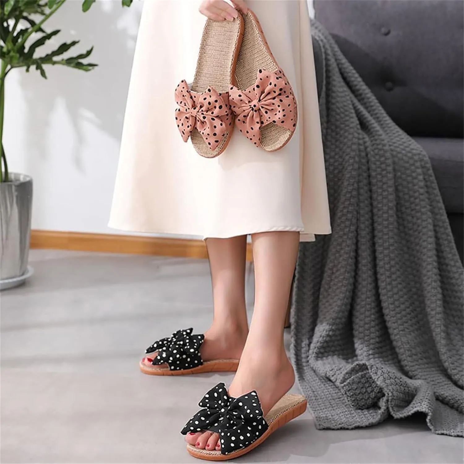 Women's Bow Knot Flat Sandals Breathable Summer House Slippers Casual Open Toe Slip On Sandal Non-Slip Cozy Indoor Slipper Flats Comfortable Beach Slide Sandals