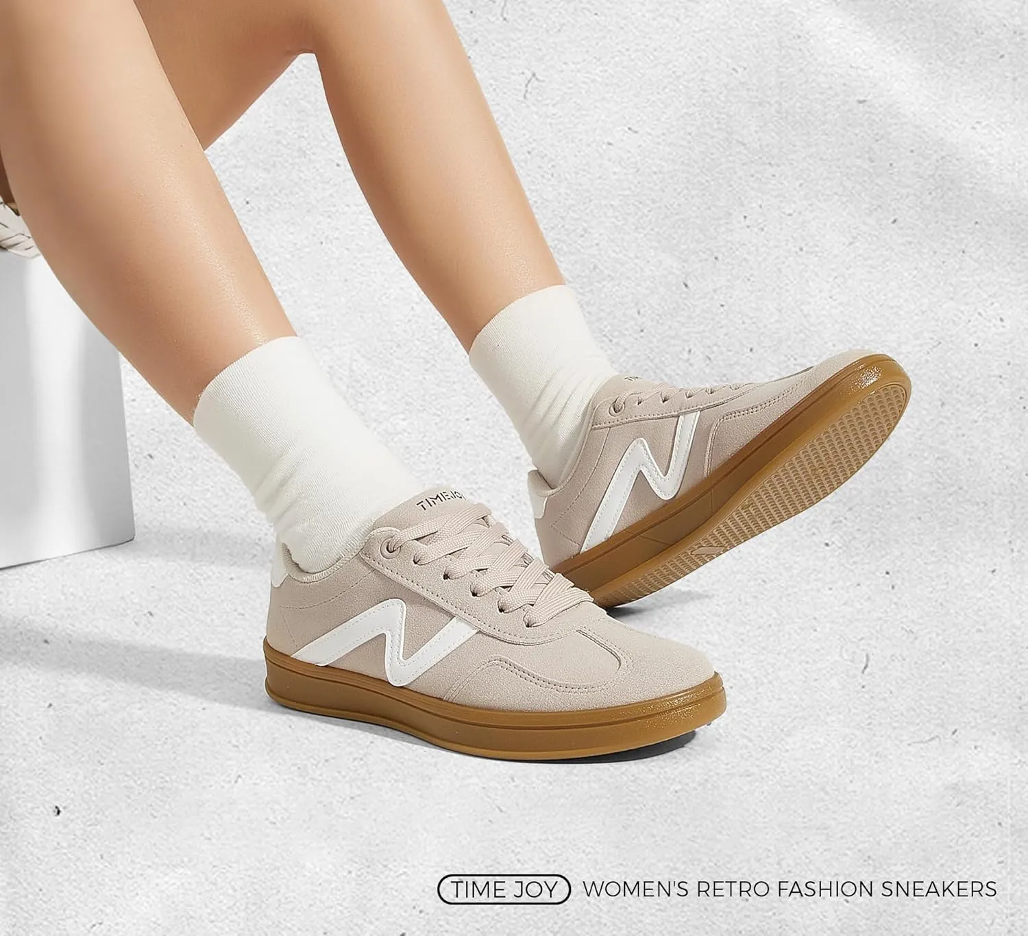 Women's Classic Retro Fashion Sneakers with Gum Sole Trendy Low Top Casual Shoes for Daily Wear, Walking & Outfits