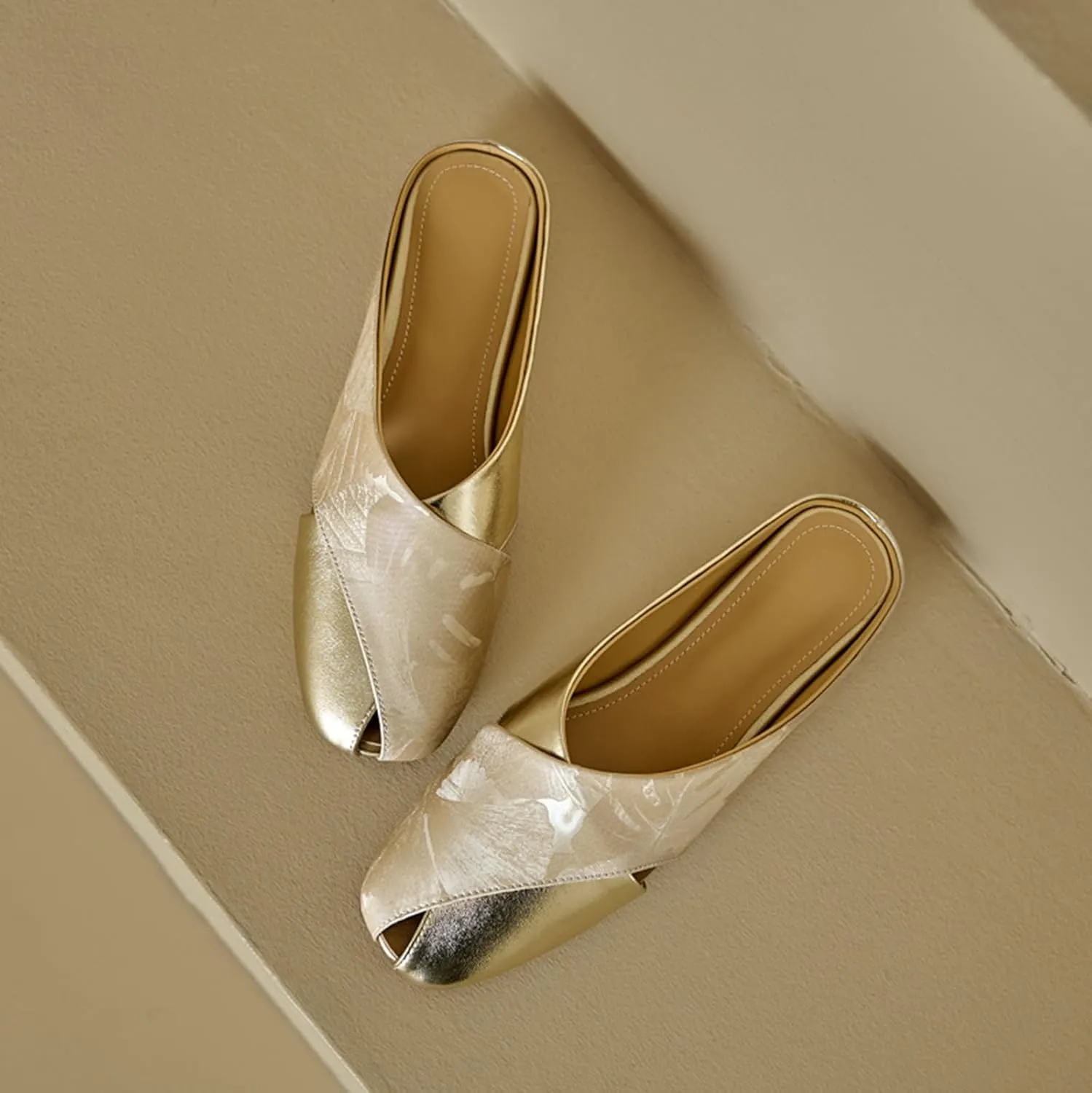 Women's Satin Bright Leather Patchwork Hollow Mules Retro Elegant Square Toe Slip On Slippers Summer Comfortable Breathable Casual Sandals