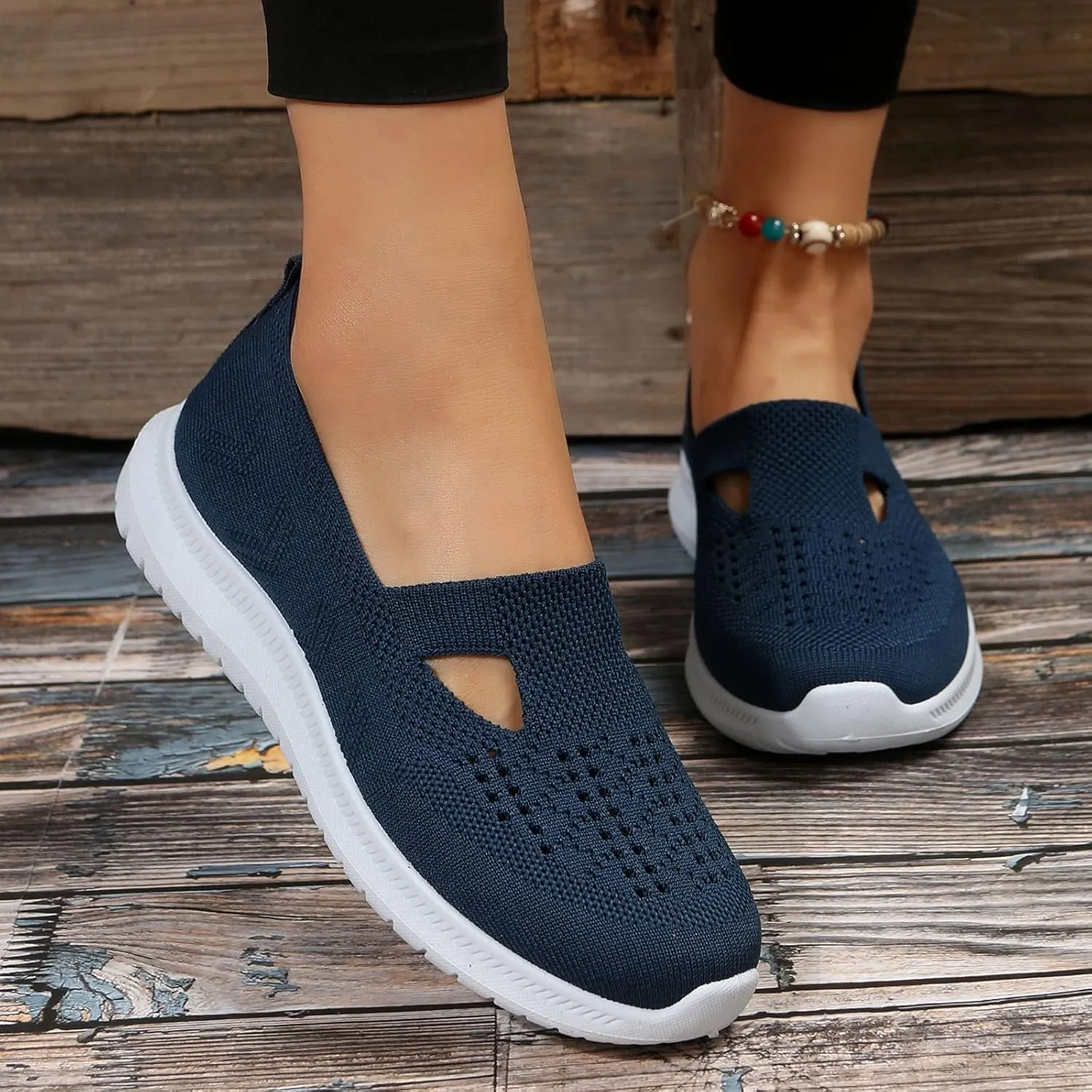 Womens Slip On Loafers Casual Comfortable Walking Shoes Lightweight Canvas Sneakers Non Slip Flat Flats